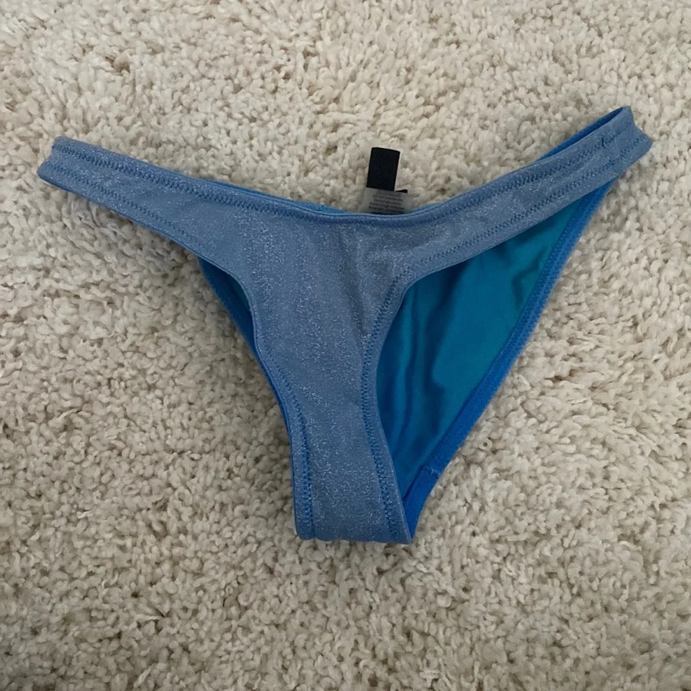 Cheeky triangl bottoms - Picture 1 of 2